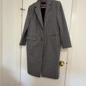 Ann Taylor Black and Gray Patterned Jacket